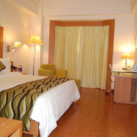 Ambrosia Sarovar Portico Haridwar Exterior photo