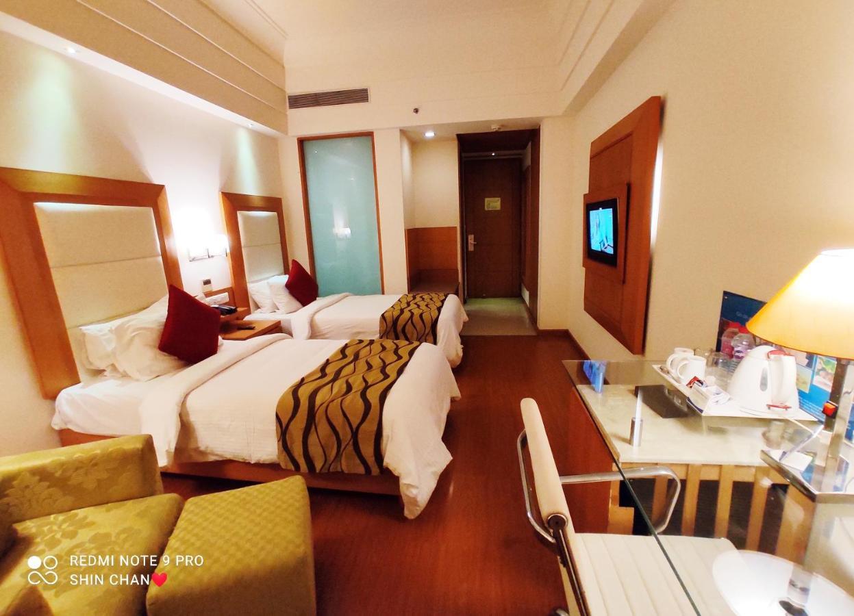 Ambrosia Sarovar Portico Haridwar Exterior photo