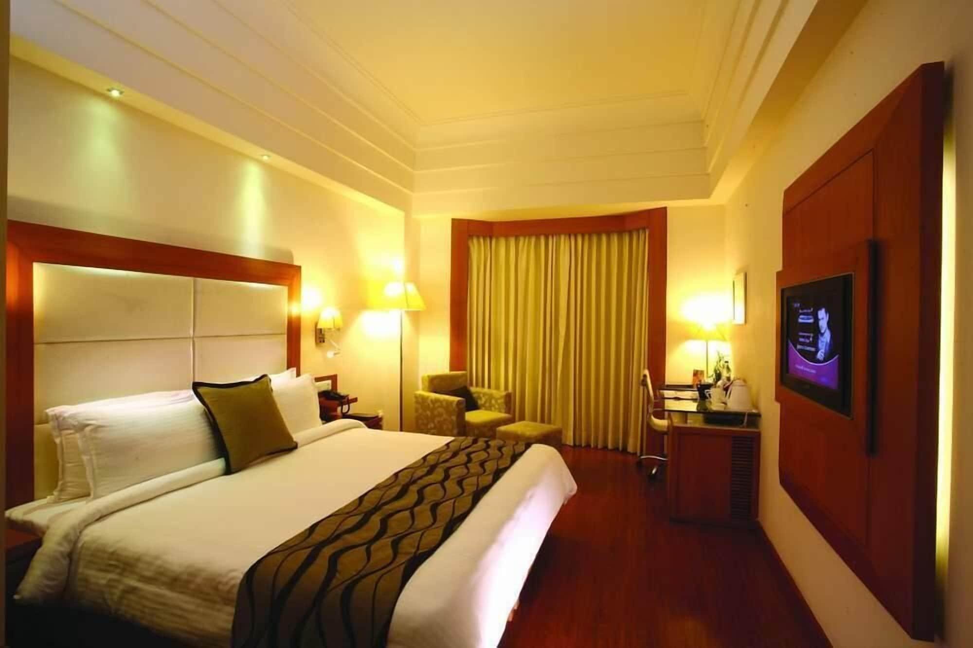 Ambrosia Sarovar Portico Haridwar Room photo