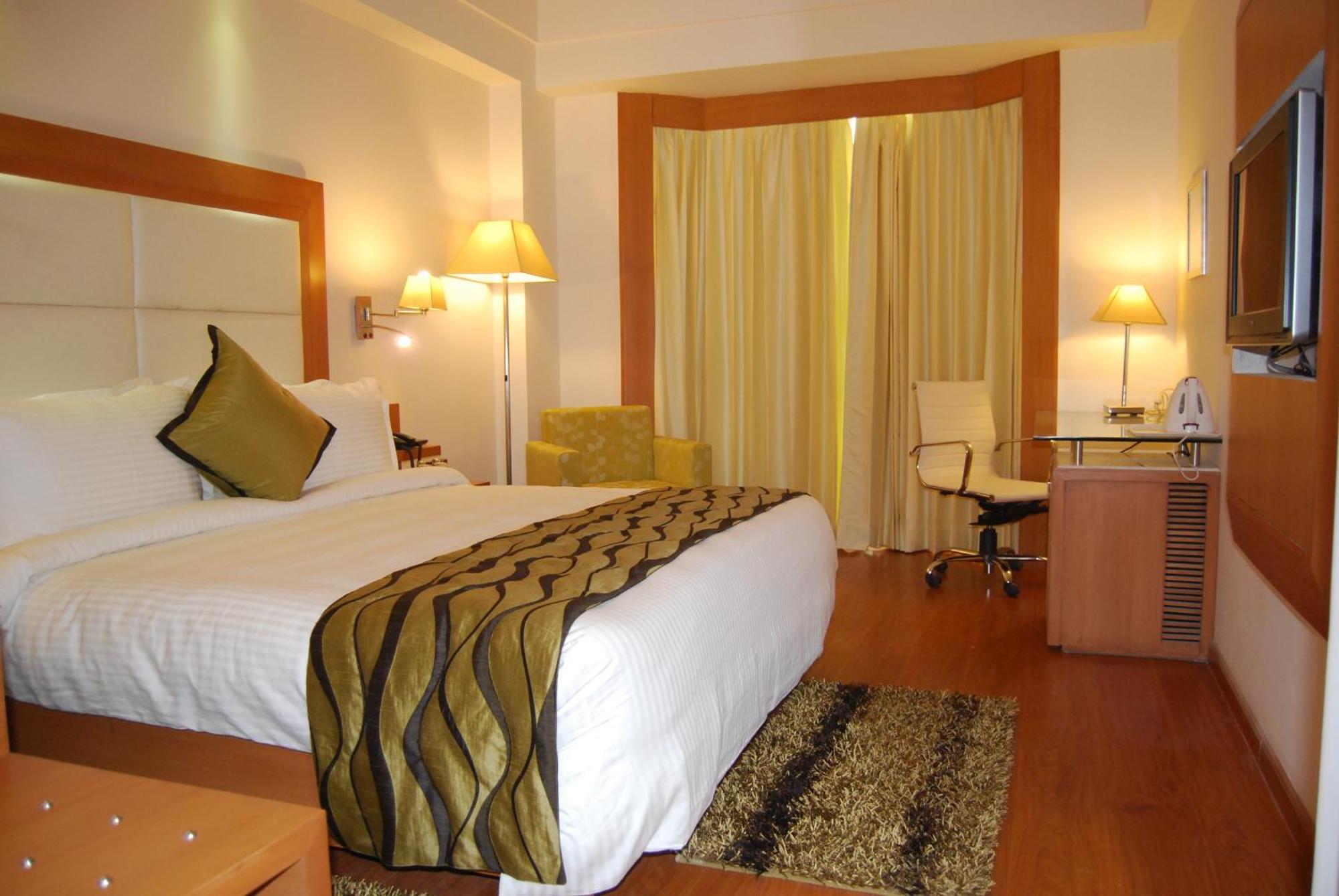 Ambrosia Sarovar Portico Haridwar Exterior photo