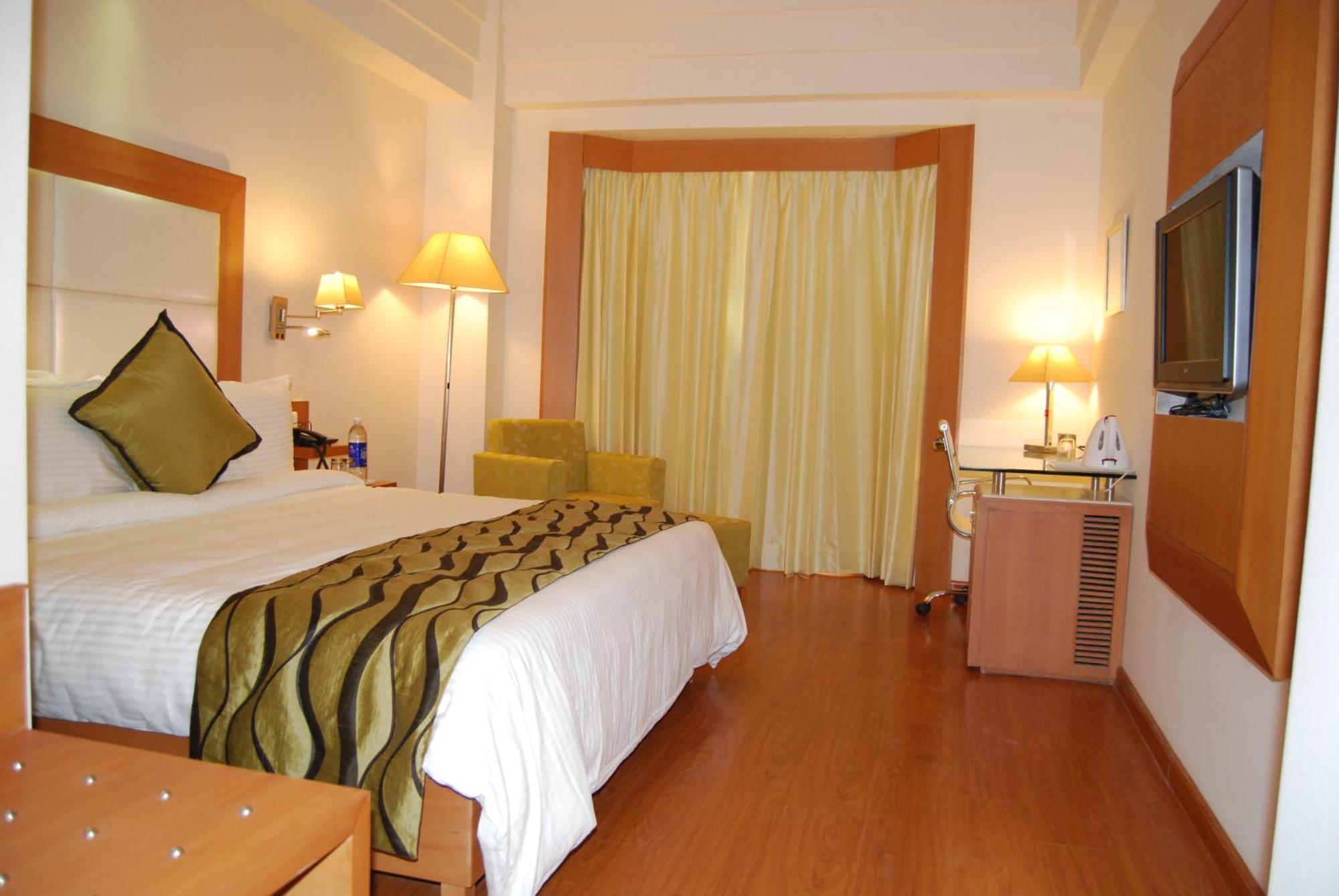 Ambrosia Sarovar Portico Haridwar Exterior photo
