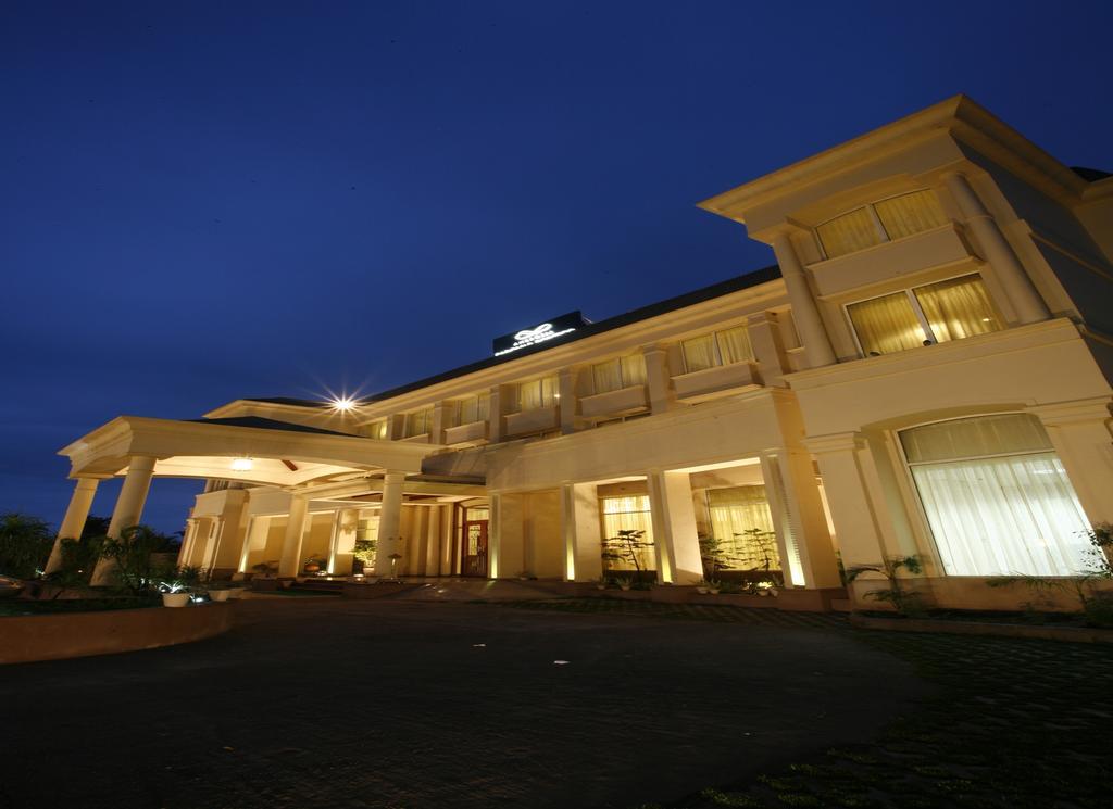 Ambrosia Sarovar Portico Haridwar Exterior photo
