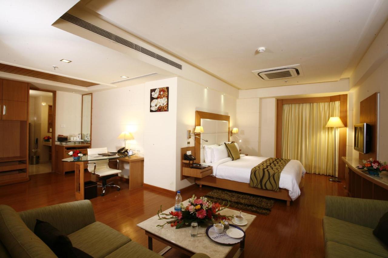 Ambrosia Sarovar Portico Haridwar Exterior photo